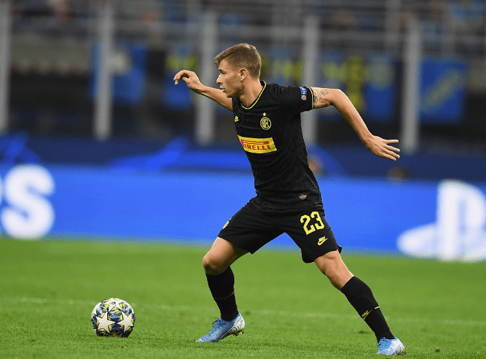 意甲倒计时；深圳男篮集结日队长鼓劲；细节引发关注；媒体盛赞；阵容厚度经受考验的简单介绍